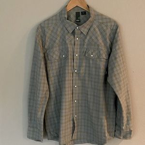 Stio light weight “Eddy” snap front shirt